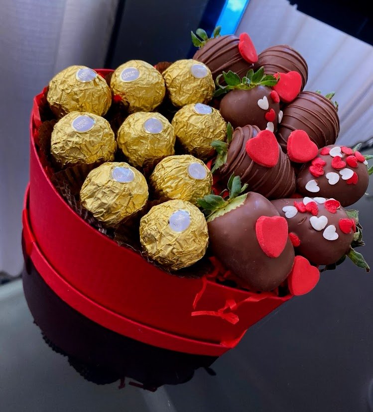 Ferreros & Frutillas